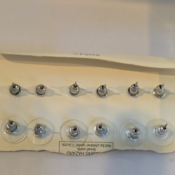 Adorable! Girls Earrings - 6 pairs - Picture 2 of 2